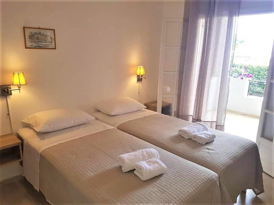 Stavroula Apartment Agios Gordios  Exterior foto